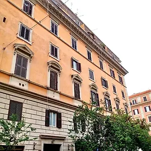 Chiaretta , Roma Italia
